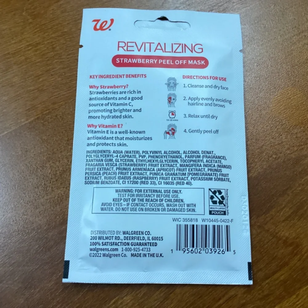 Walgreens Revitalizing Strawberry Peel Off Masks Bundle 14.7 ml 6 pack NEW